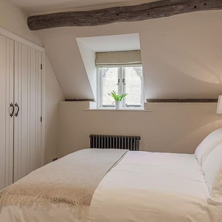 East Barn Cottage - Refurbished Barn Conversion! Weston Subedge Εξωτερικό φωτογραφία