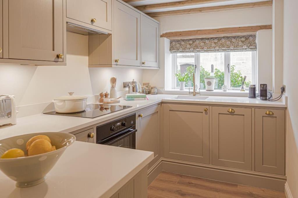 East Barn Cottage - Refurbished Barn Conversion! Weston Subedge Εξωτερικό φωτογραφία