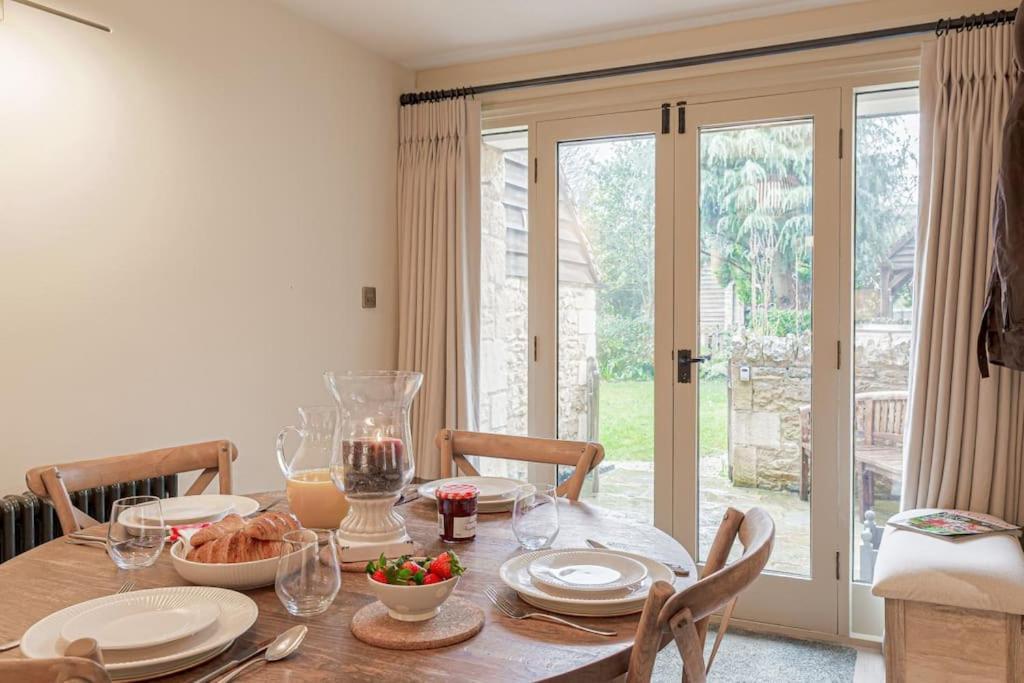 East Barn Cottage - Refurbished Barn Conversion! Weston Subedge Εξωτερικό φωτογραφία