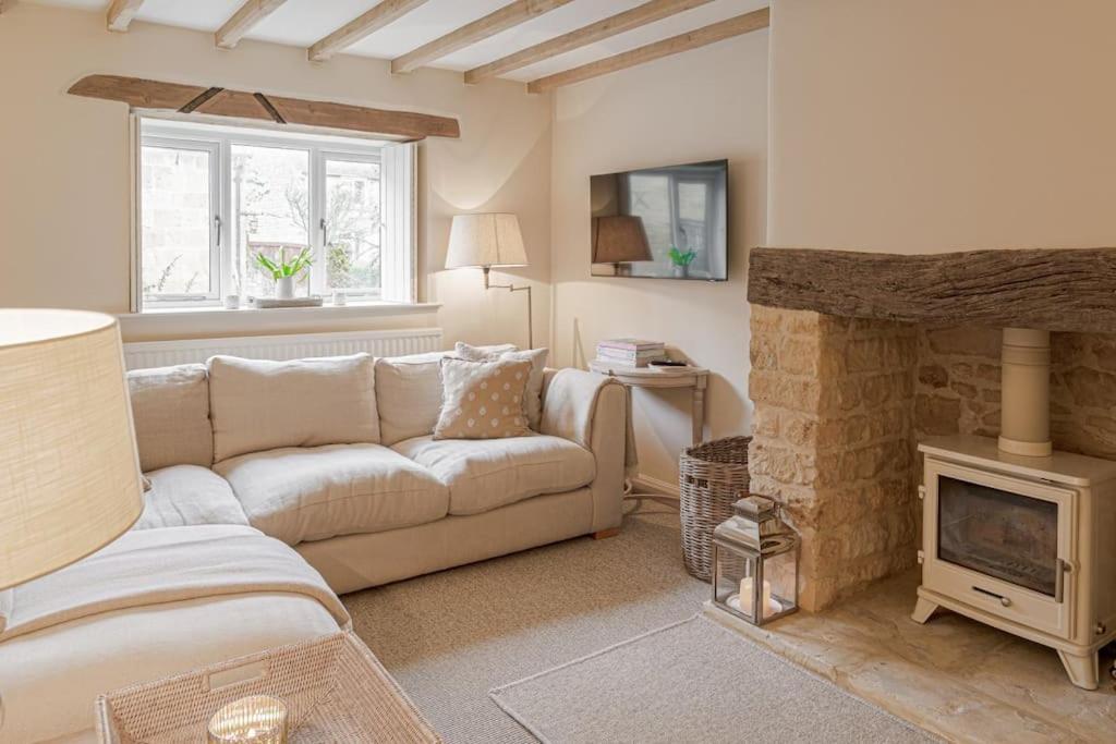 East Barn Cottage - Refurbished Barn Conversion! Weston Subedge Εξωτερικό φωτογραφία